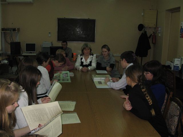 10:18 Встреча Центра социального обслуживания населения Ленинского района со студентами
